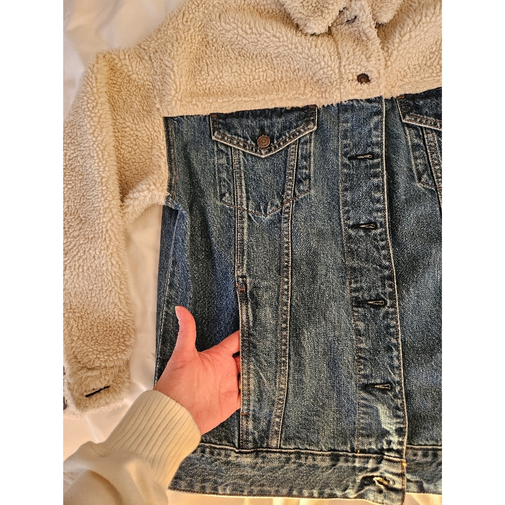 American Eagle S Cream Sherpa Denim Jacket - Picture 10 of 11